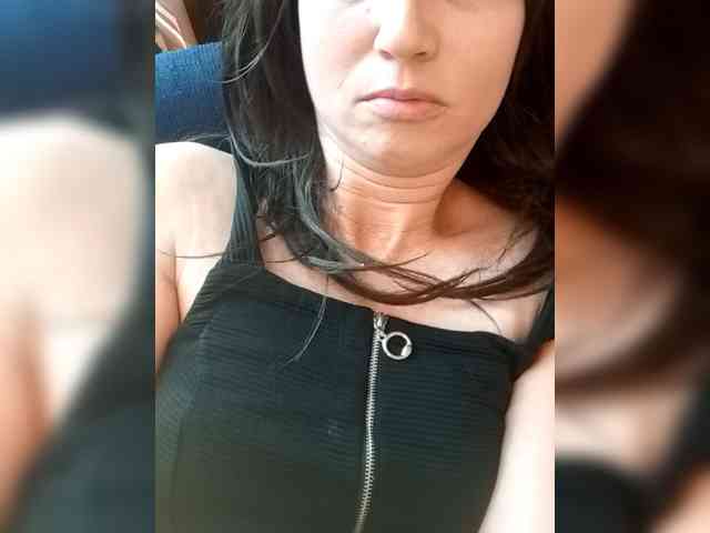 Lena-33 webcam