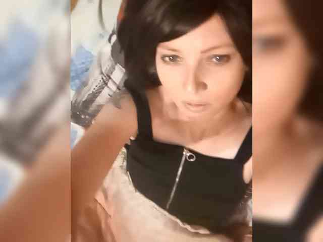 Lena-33 webcam