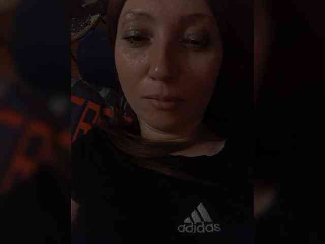 Lena-33 webcam