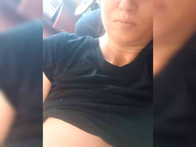 Lena-33 webcam