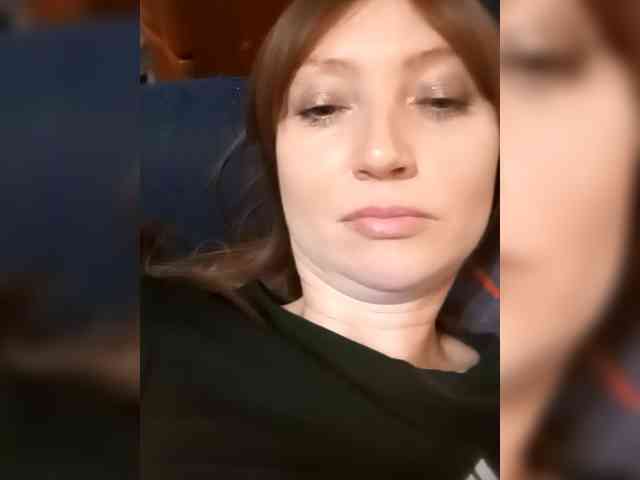 Lena-33 webcam
