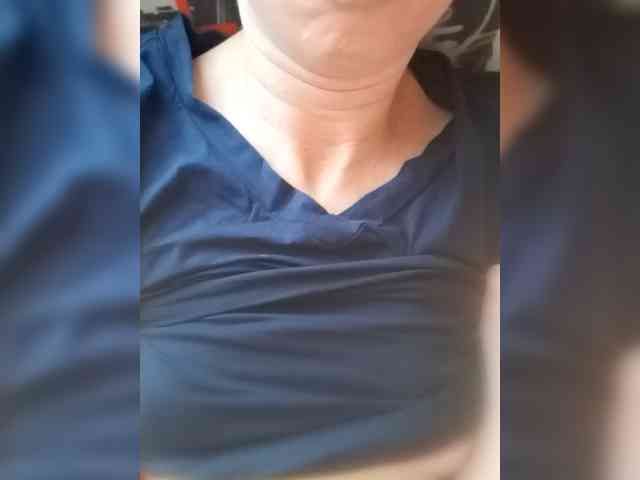 Lena-33 webcam