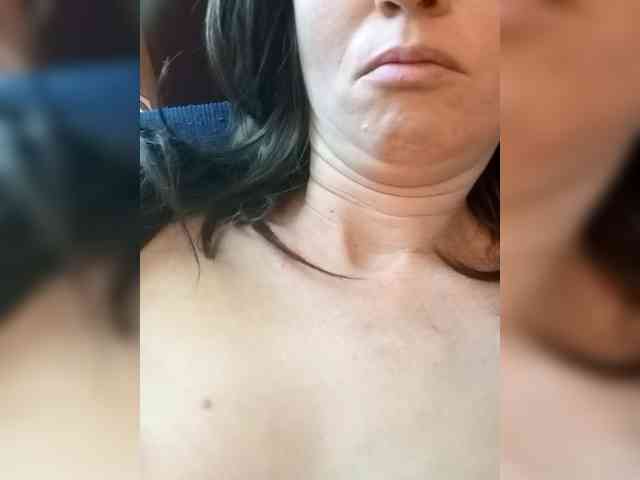 Lena-33 webcam