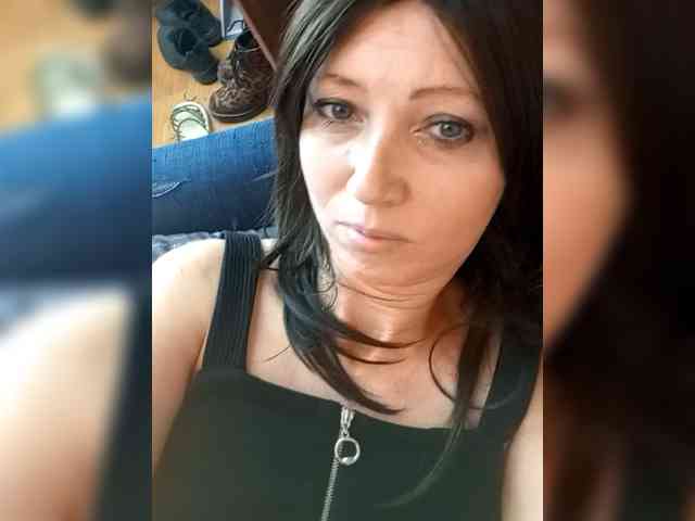 Lena-33 webcam