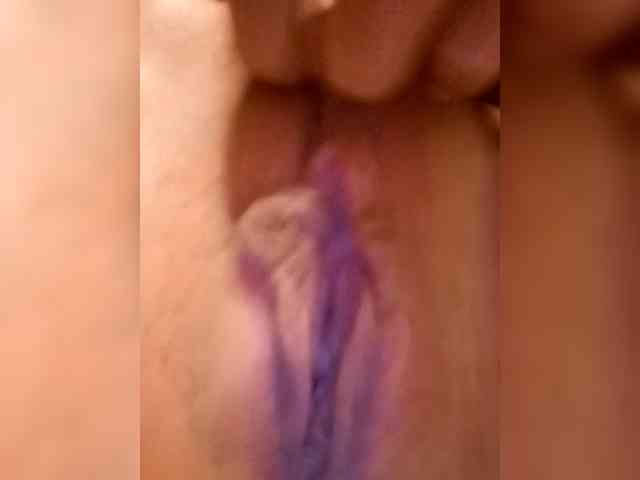 Lena-33 webcam