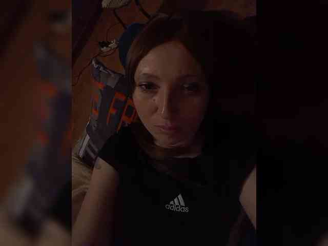 Lena-33 webcam