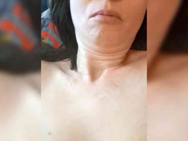 Lena-33 webcam