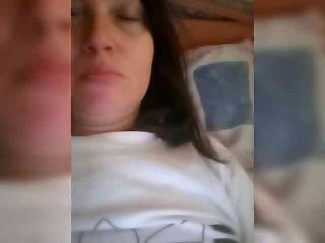 Lena-33 webcam
