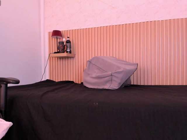 Layla-arabelle live cam on BongaCams