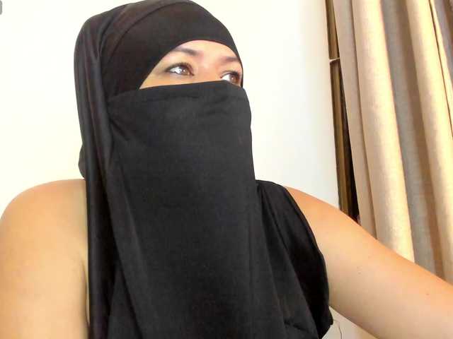 Layla-arabelle live cam on BongaCams