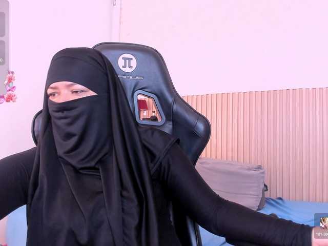 Layla-arabelle live cam on BongaCams