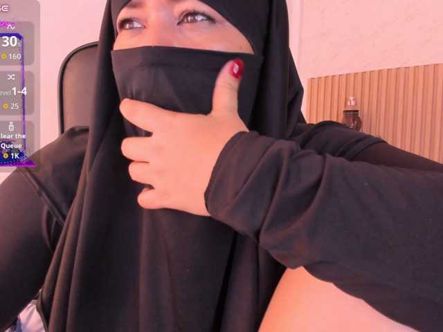 Layla-arabelle live cam on BongaCams