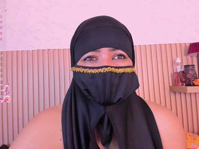 Layla-arabelle live cam on BongaCams