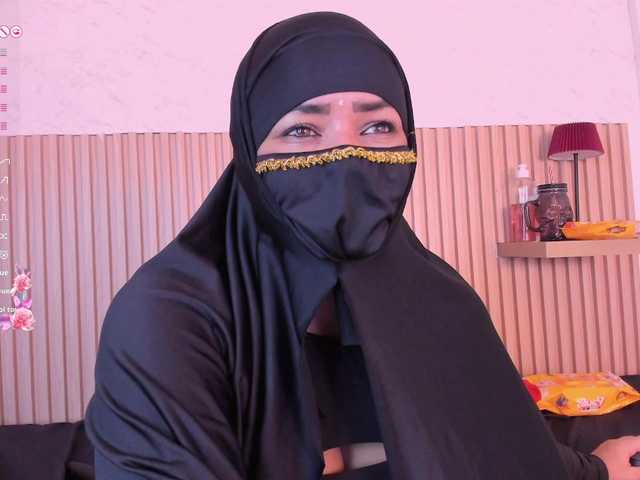 Layla-arabelle live cam on BongaCams