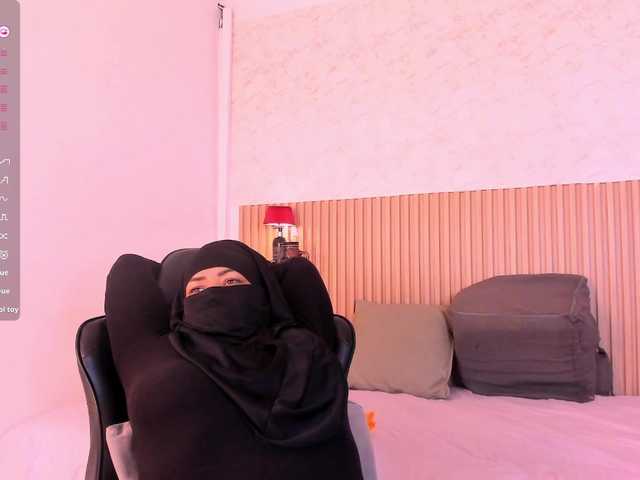 Layla-arabelle live cam on BongaCams