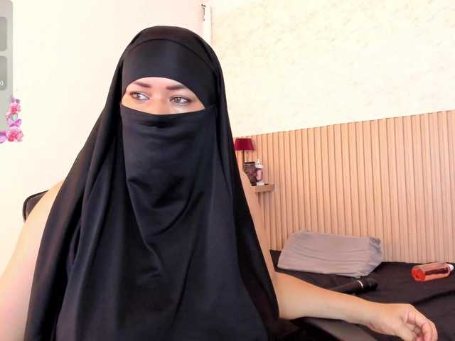 Layla-arabelle live cam on BongaCams