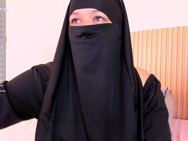 Layla-arabelle live cam on BongaCams