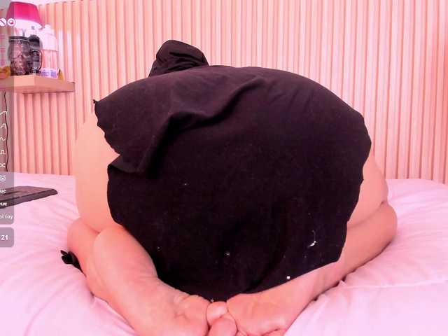 Layla-arabelle live cam on BongaCams