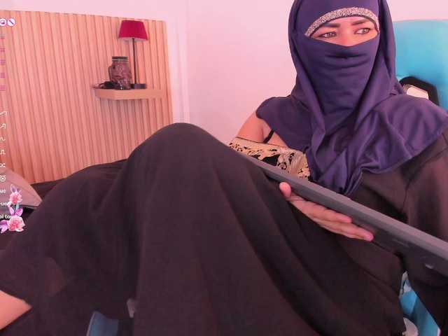 Layla-arabelle live cam on BongaCams