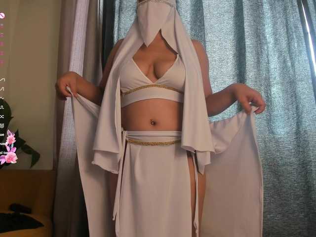 Layla-arabelle live cam on BongaCams