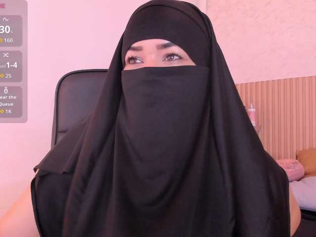 Layla-arabelle live cam on BongaCams