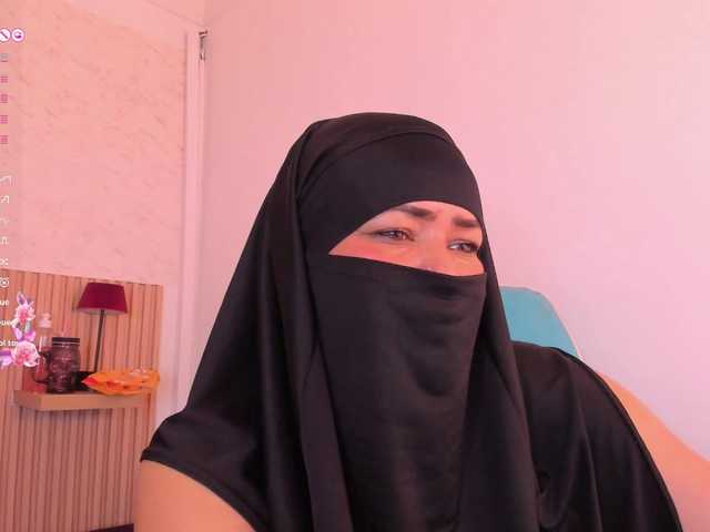 Layla-arabelle live cam preview