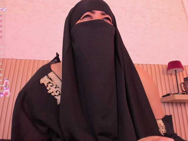 Layla-arabelle live cam on BongaCams