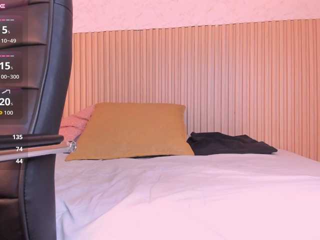 le modèle Layla-arabelle est en webcam porno dans un show sur le site bongacams, il possède les tags suivants: Arab,Brunette,Hairy