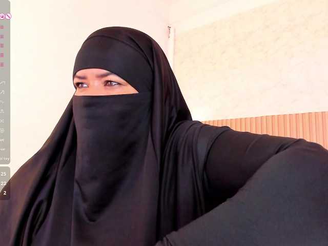 Layla-arabelle live cam on BongaCams