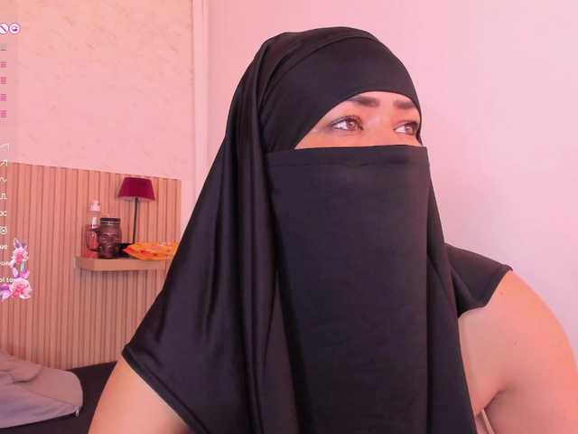 Layla-arabelle live cam on BongaCams