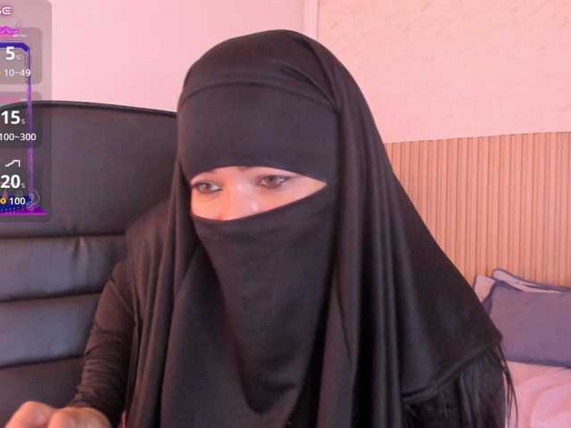 Layla-arabelle live cam on BongaCams
