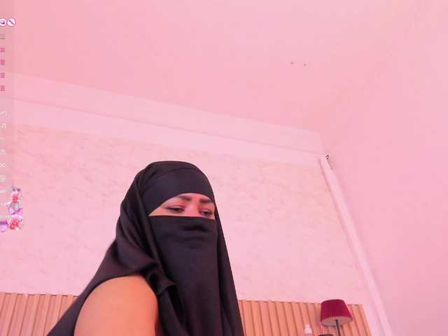 Layla-arabelle live cam preview