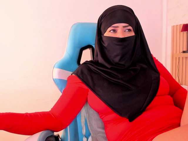 Layla-arabelle live cam on BongaCams