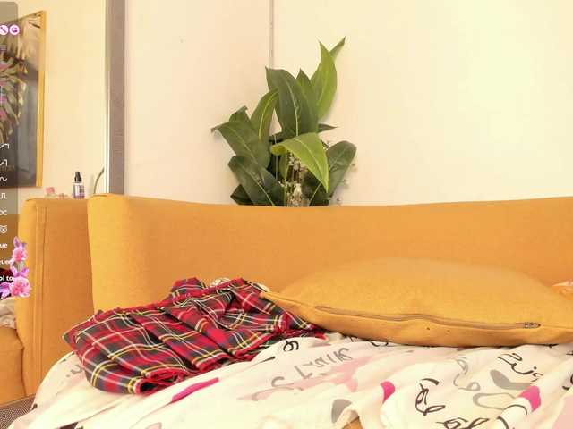 Layla-arabelle live webcam show
