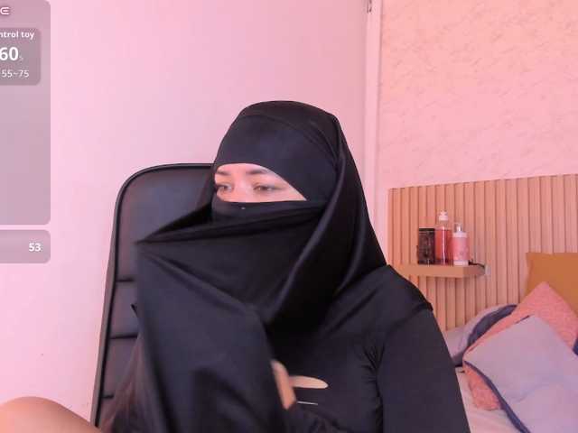 Layla-arabelle live cam on BongaCams