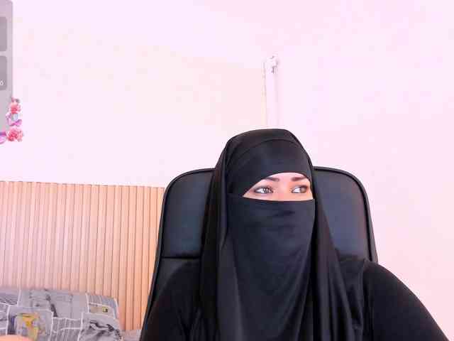 Layla-arabelle webcam