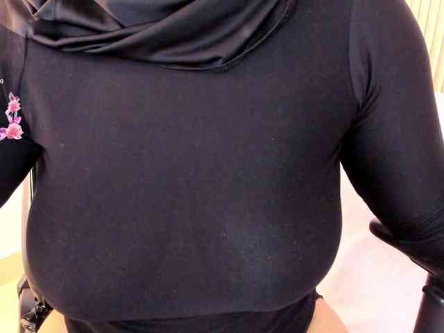 Layla-arabelle webcam
