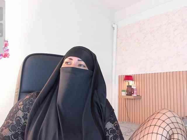 Layla-arabelle webcam