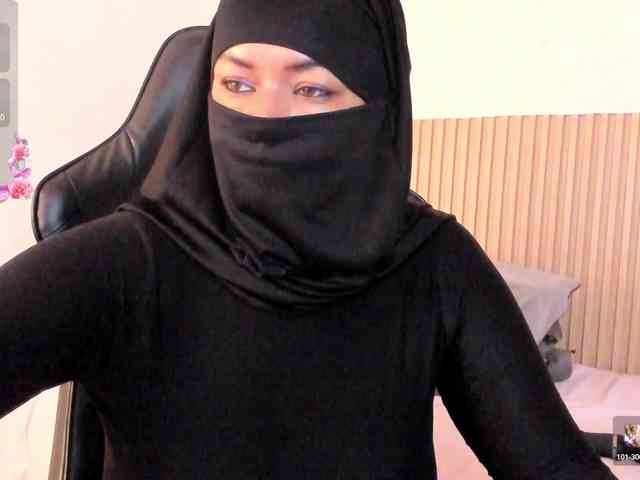 Layla-arabelle webcam
