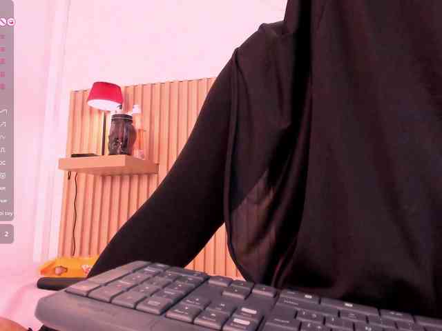 Layla-arabelle webcam