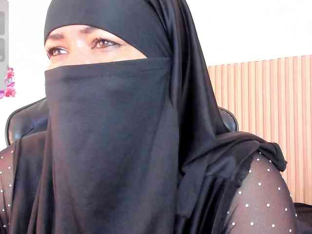 Layla-arabelle webcam