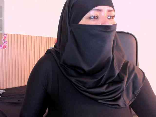 Layla-arabelle webcam