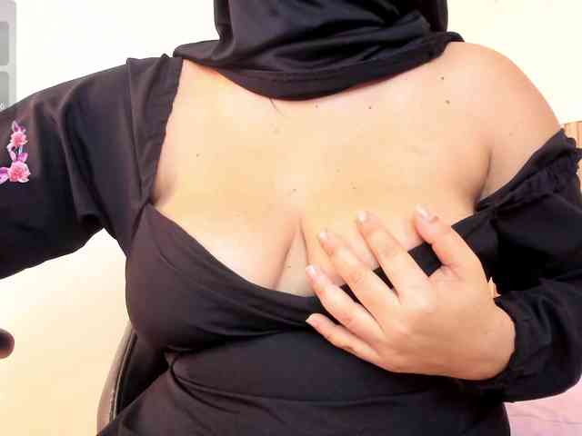 Layla-arabelle webcam
