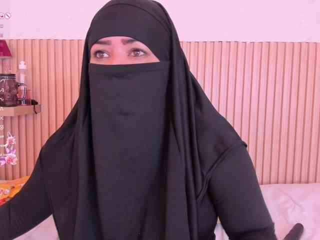 Layla-arabelle webcam