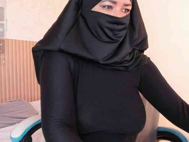 Layla-arabelle webcam