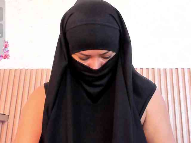Layla-arabelle webcam