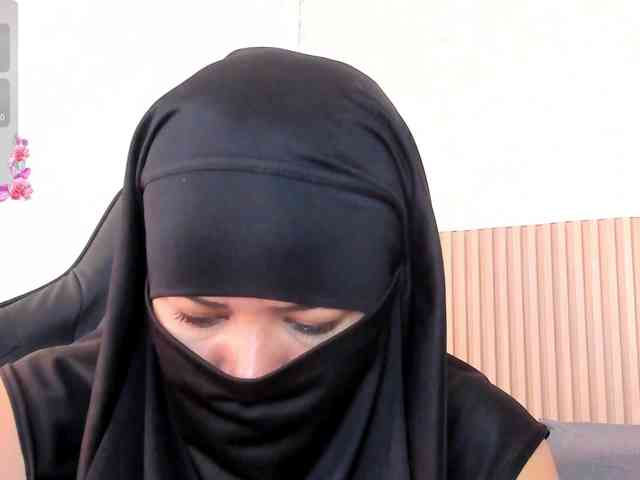 Layla-arabelle webcam