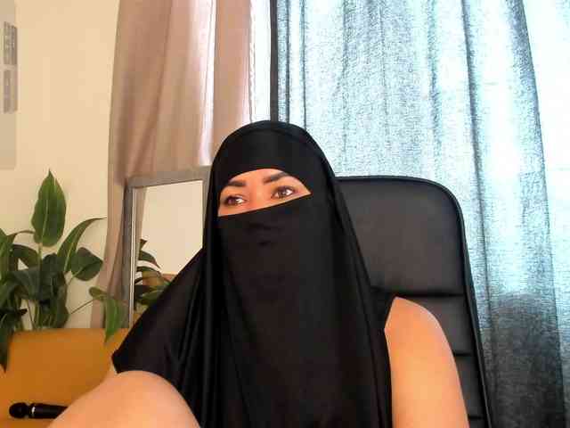 Layla-arabelle webcam