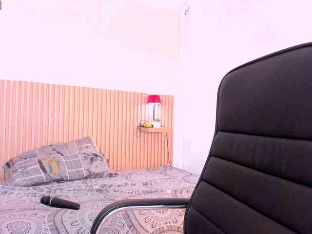 Layla-arabelle webcam
