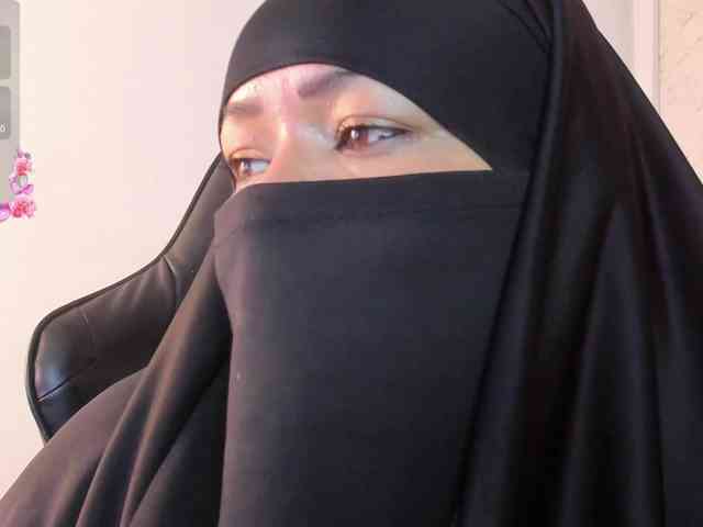 Layla-arabelle webcam